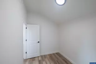 2194 Vaughn Ave NE, Salem, OR 97301 - Photo 13