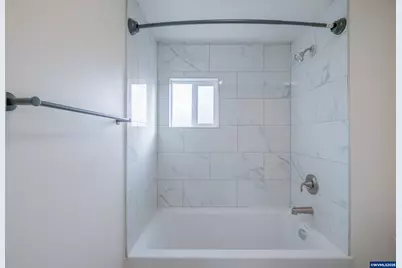 2194 Vaughn Av NE, Salem, OR 97301 - Photo 21