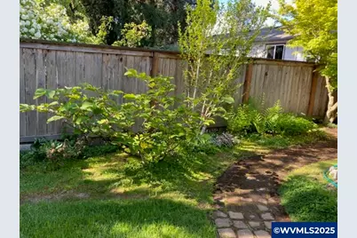 936 Kingwood Dr NW, Salem, OR 97304 - Photo 41