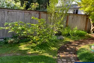 936 Kingwood Dr NW, Salem, OR 97304 - Photo 41