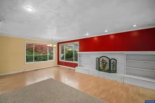 936 Kingwood Dr NW, Salem, OR 97304 - Photo 13