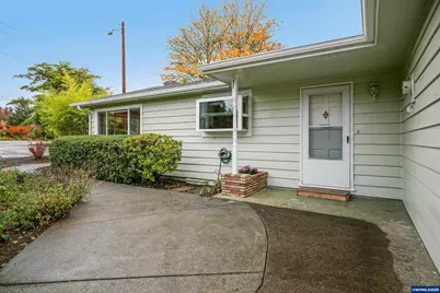 936 Kingwood Dr NW, Salem, OR 97304 - Photo 5