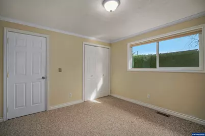 936 Kingwood Dr NW, Salem, OR 97304 - Photo 23