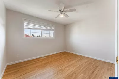 1550 Tierra Lynn Dr, Woodburn, OR 97071 - Photo 19