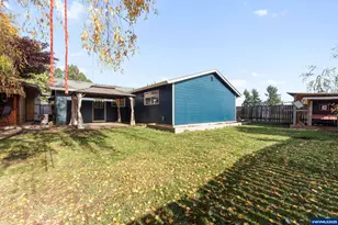 1550 Tierra Lynn Dr, Woodburn, OR 97071 - Photo 25