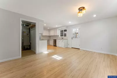 1550 Tierra Lynn Dr, Woodburn, OR 97071 - Photo 11