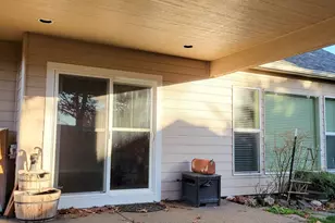 387 NE Rose Tree Dr, Sublimity, OR 97385 - Photo 37