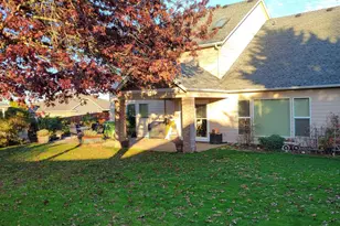 387 NE Rose Tree Dr, Sublimity, OR 97385 - Photo 41