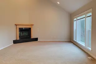 387 NE Rose Tree Dr, Sublimity, OR 97385 - Photo 13