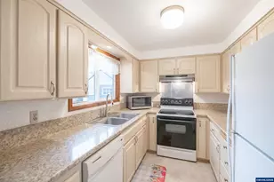 4847 Adobe St SE, Salem, OR 97317 - Photo 11