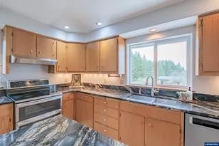 16000 Airlie Rd, Monmouth, OR 97361 - Photo 19