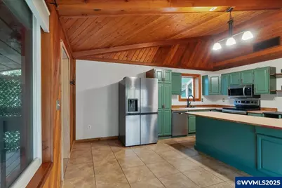 997 20th St SE, Salem, OR 97301 - Photo 11