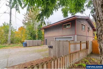 997 20th St SE, Salem, OR 97301 - Photo 7