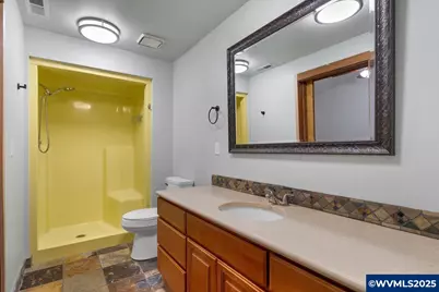 997 20th St SE, Salem, OR 97301 - Photo 25