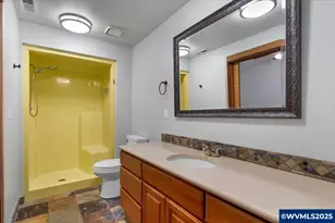 997 20th St SE, Salem, OR 97301 - Photo 25