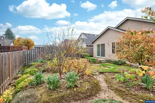 482 SE Isenberg St, Dallas, OR 97338 - Photo 29