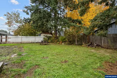 3735 Wilton Av NE, Salem, OR 97305 - Photo 23