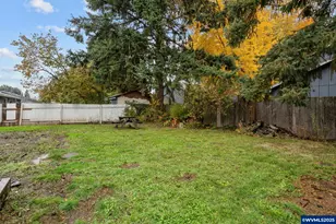 3735 Wilton Ave NE, Salem, OR 97305 - Photo 23