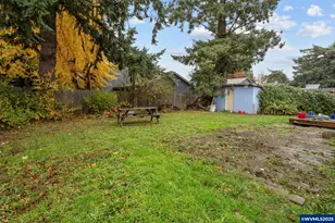 3735 Wilton Ave NE, Salem, OR 97305 - Photo 21