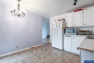 3735 Wilton Ave NE, Salem, OR 97305 - Photo 13