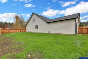 1090 38th Ave, Sweet Home, OR 97386 - Photo 47