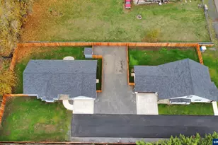 1090 38th Ave, Sweet Home, OR 97386 - Photo 3