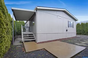 1307 S Water St, Silverton, OR 97381 - Photo 31