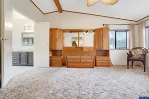 1307 S Water St, Silverton, OR 97381 - Photo 13