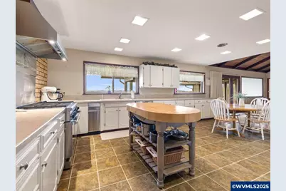 11495 Helmick Rd, Monmouth, OR 97351 - Photo 13