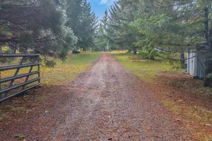 24312 Cardwell Hill Dr, Philomath, OR 97370 - Photo 3