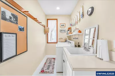 24312 Cardwell Hill Dr, Philomath, OR 97370 - Photo 35
