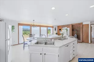 24312 Cardwell Hill Dr, Philomath, OR 97370 - Photo 19