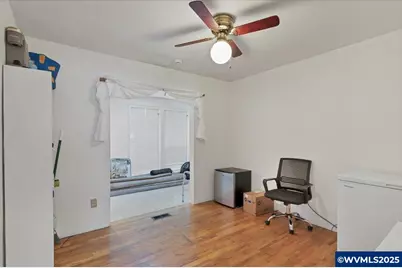 1825 NW Grant Av, Corvallis, OR 97330 - Photo 29