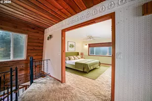 20125 McKillop Rd, Scotts Mills, OR 97375 - Photo 19