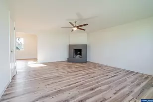 760 E Elmore St, Lebanon, OR 97355 - Photo 5