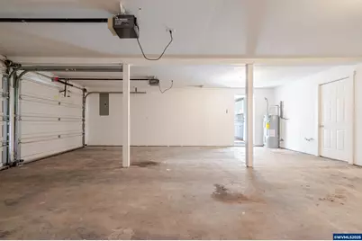 760 E Elmore St, Lebanon, OR 97355 - Photo 29