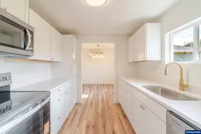 760 E Elmore St, Lebanon, OR 97355 - Photo 13