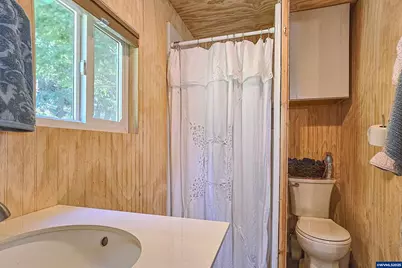 42531 Upper Calapooia Dr, Sweet Home, OR 97386 - Photo 27
