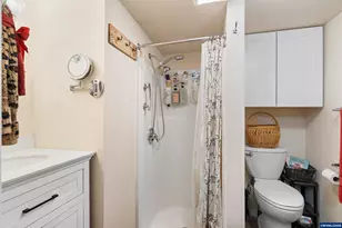 42531 Upper Calapooia Dr, Sweet Home, OR 97386 - Photo 21