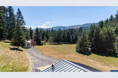 42531 Upper Calapooia Dr, Sweet Home, OR 97386 - Photo 5