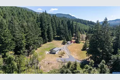 42531 Upper Calapooia Dr, Sweet Home, OR 97386 - Photo 37