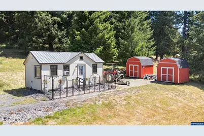 42531 Upper Calapooia Dr, Sweet Home, OR 97386 - Photo 7