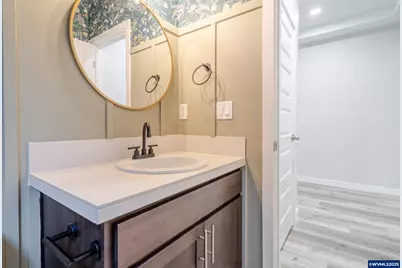 804 River Av, Brownsville, OR 97327 - Photo 7