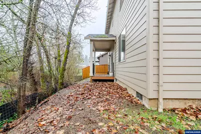 804 River Av, Brownsville, OR 97327 - Photo 41