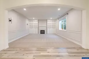 804 River Ave, Brownsville, OR 97327 - Photo 13