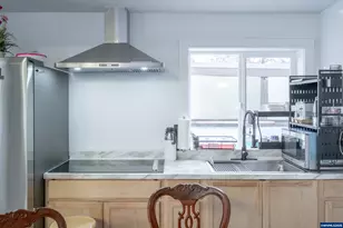 2973 &amp 2971 Surfwood Dr NE, Salem, OR 97305 - Photo 11