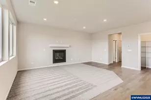 2626 Mount St Helens Ave SE, Salem, OR 97302 - Photo 9