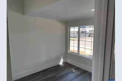 1375 Lee St SE, Salem, OR 97302 - Photo 7