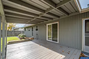 695 S 16th St, Lebanon, OR 97355 - Photo 23