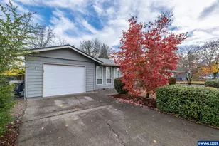 695 S 16th St, Lebanon, OR 97355 - Photo 25